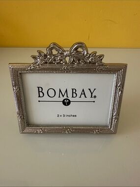 Bombay Silver-tone Ornate Bow Decorative Photo Frame